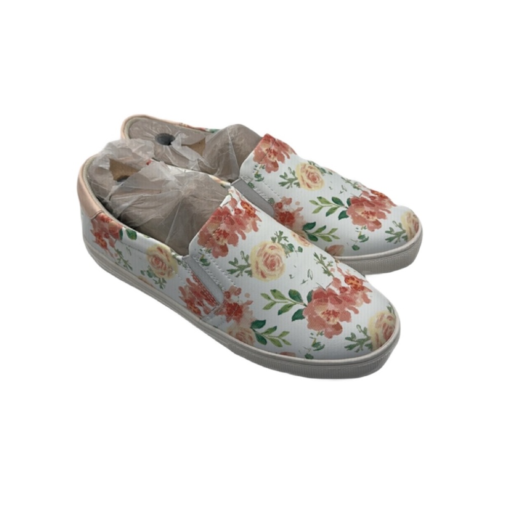 Easy Spirit Sz 9 Meadow 🌼Cottage Core Vibes🌸Sneakers NWOT/no box